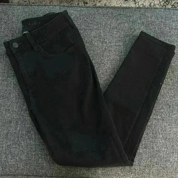 American Eagle Outfitters Denim - Never worn Size 8S American Eagle black Dream Stretch Skinny high rise jeans